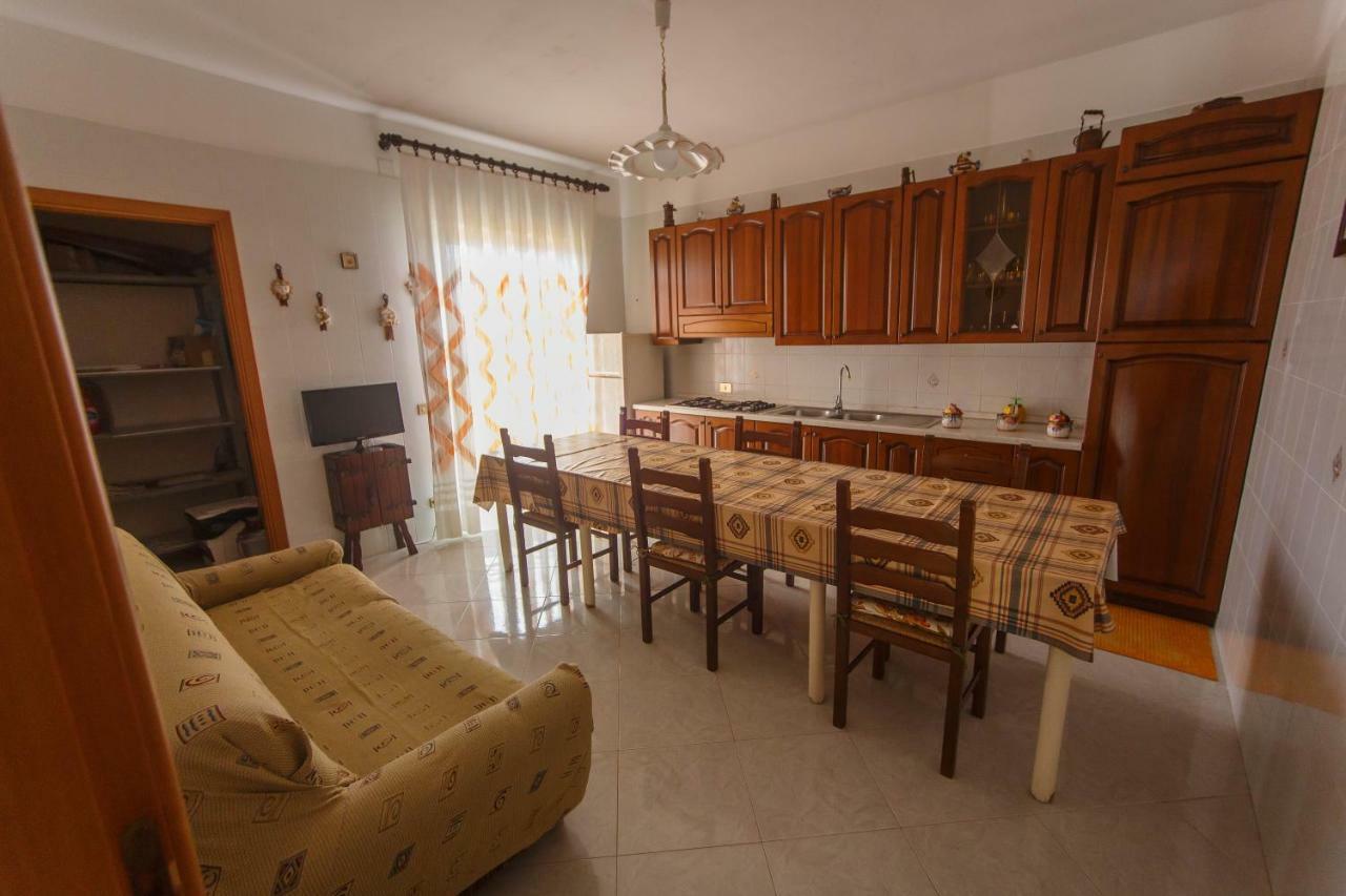 Casa Vacanze L'Orizzonte Aparthotel Валдериче Екстериор снимка