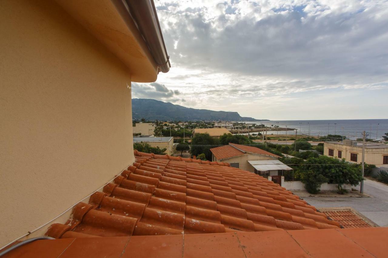 Casa Vacanze L'Orizzonte Aparthotel Валдериче Екстериор снимка